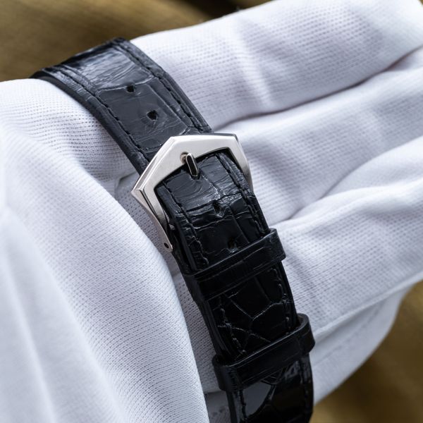 Patek Philippe Complications 5205G-010